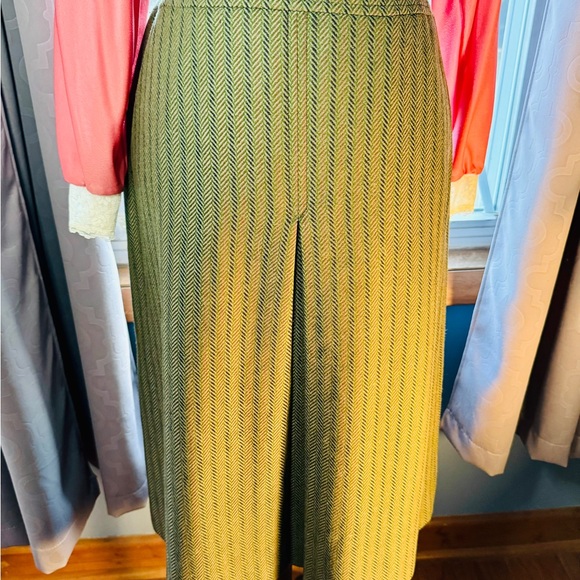 Vintage 60’s Celine 2 piece suit. Excellent vintage condition - Picture 14 of 16